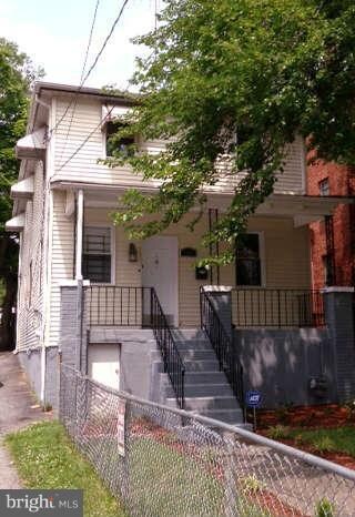 4254 Benning Rd NE, Washington, DC 20019 - photo 2