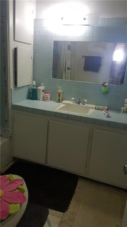 2021 San Jose Ave, El Paso, TX 79902 - photo 7