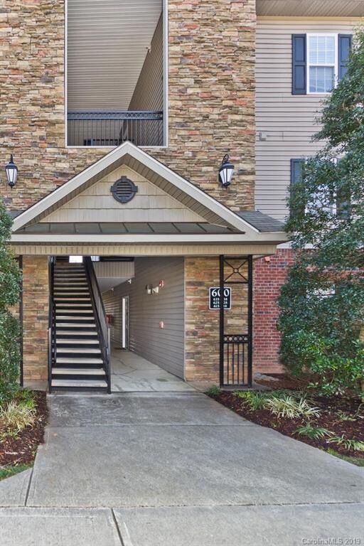 618 Appeldoorn Cir unit 618, Asheville, NC 28803 - photo 2