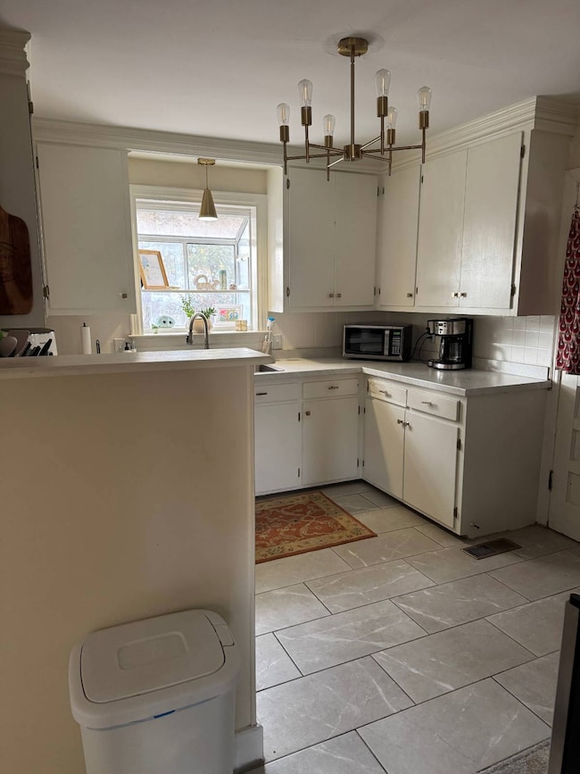 1305 Myrtle St, Greenwood, MS 38930 - photo 5