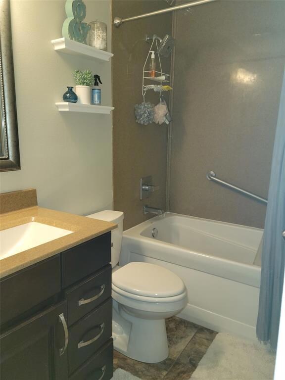 633 Concord Ln NW, Cedar Rapids, IA 52405 - photo 6