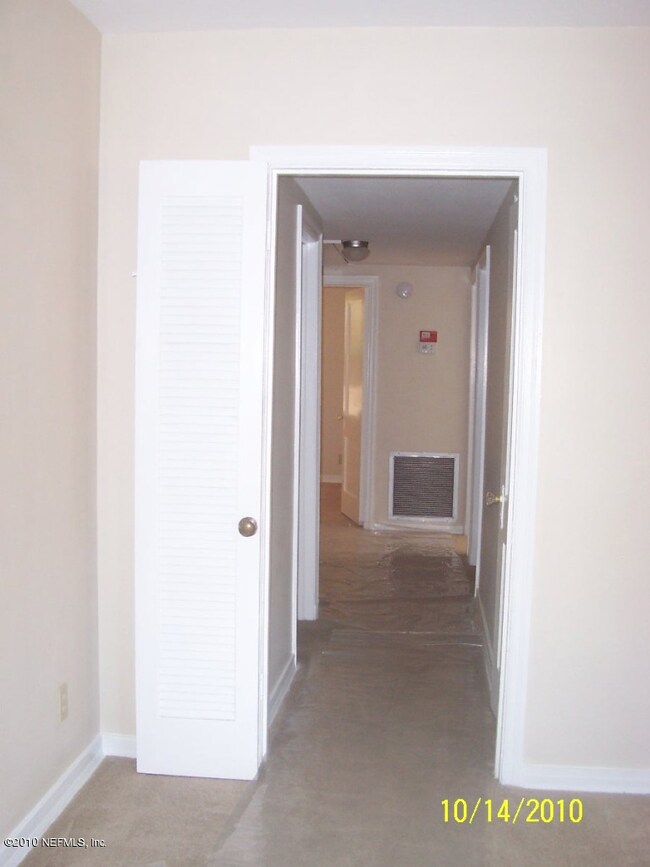 1281 Menna St, Jacksonville, FL 32205 - photo 7