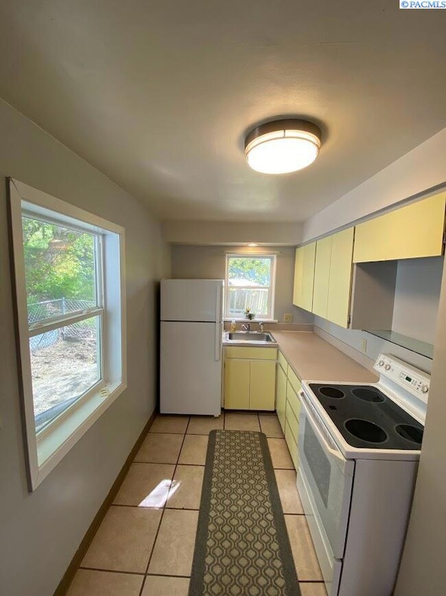 812 N Park St, Colfax, WA 99111 - photo 4