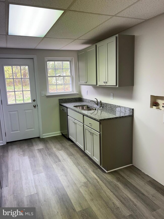 70 Briarwood Ln unit 1, Berkeley Springs, WV 25411 - photo 7