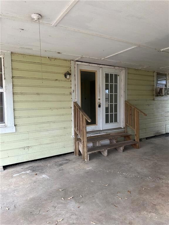 CARPORT