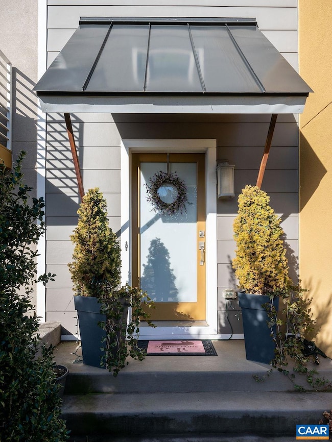 613 Lochlyn Hill Dr, Charlottesville, VA 22901 - photo 5