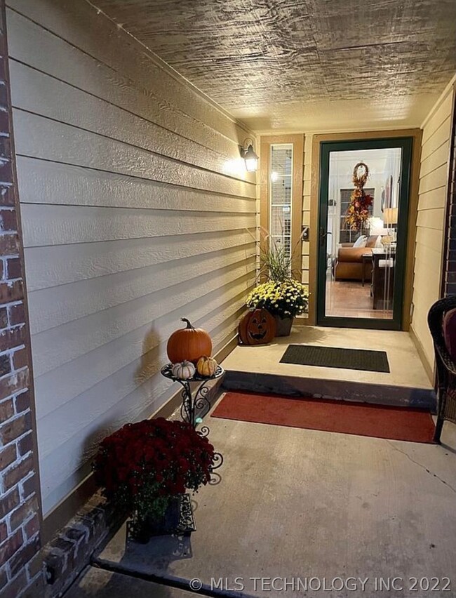 2501 W Gary St, Broken Arrow, OK 74012 - photo 3