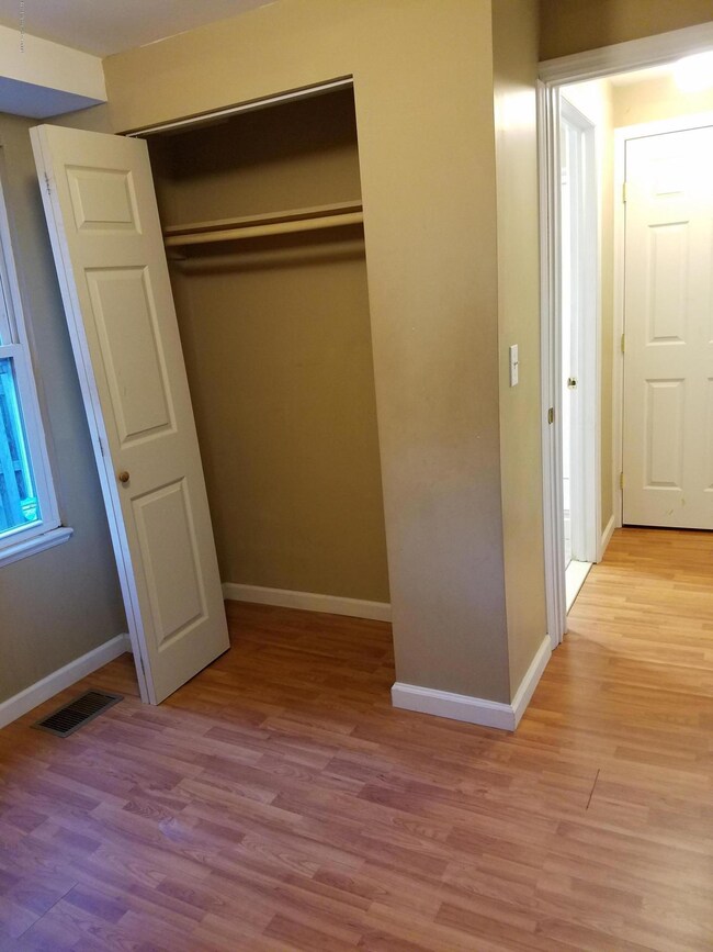 Pic of Bedroom & Closet
