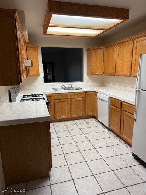 2604 Magic Moon Ln, Las Vegas, NV 89146 - photo 7