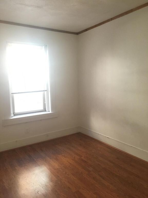 5 Margaret St unit 4, Boston, MA 02113 - photo 3