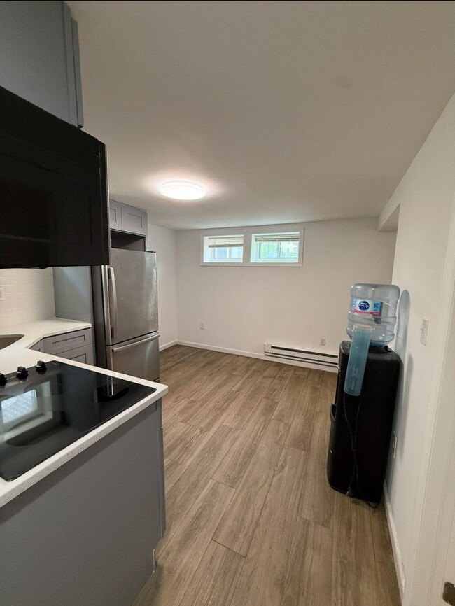 100 Rosa Parks Blvd unit 1, Paterson, NJ 07501 - photo 3