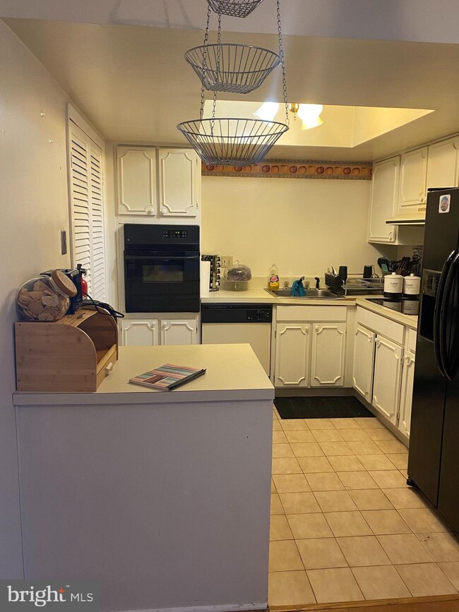 24 Roxborough Place, Willingboro, NJ 08046 - photo 4