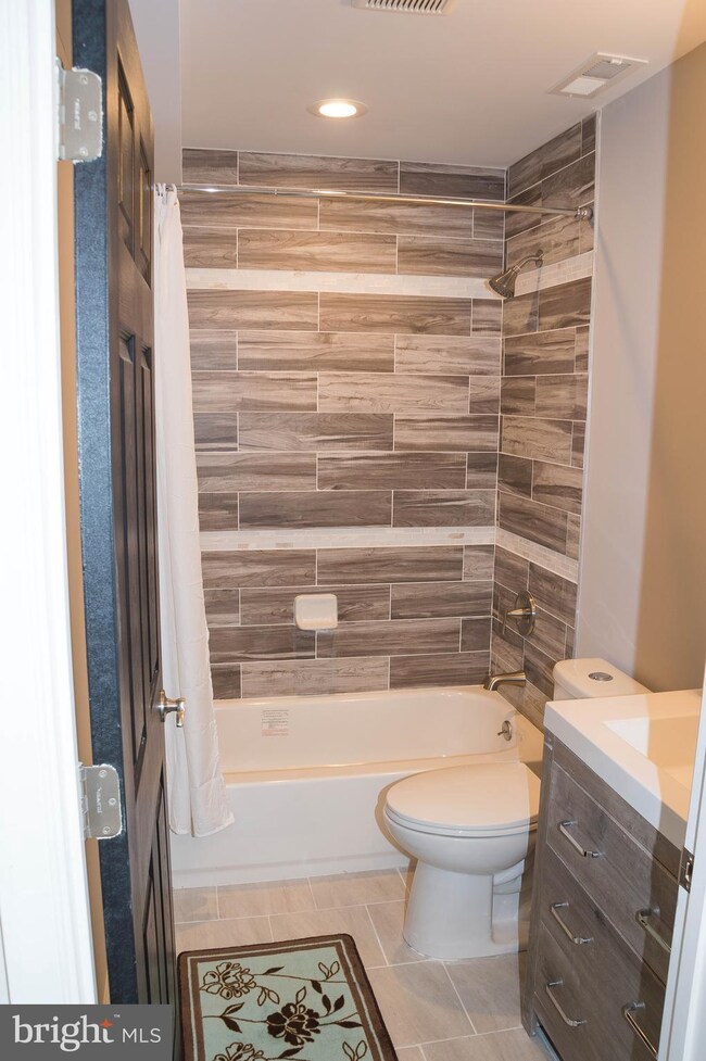 8113 Dundalk Ave, Dundalk, MD 21222 - photo 7