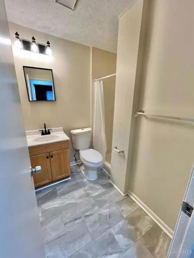 3384 Ninann Ct, Cincinnati, OH 45211 - photo 7