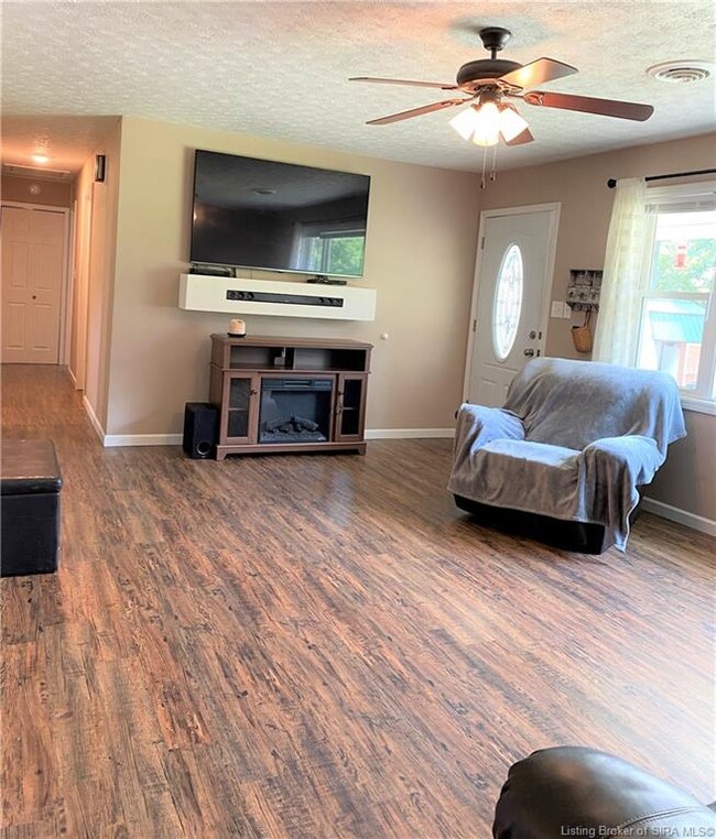 4520 N Whitsett Rd, Austin, IN 47102 - photo 6