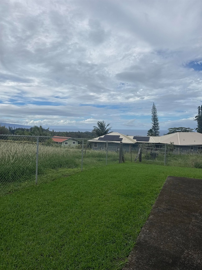 808 W Kuiaha Rd, Haiku-Pauwela, HI 96708 - photo 2