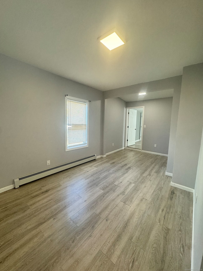 290 Orange St unit 1, Waterbury, CT 06704 - photo 6