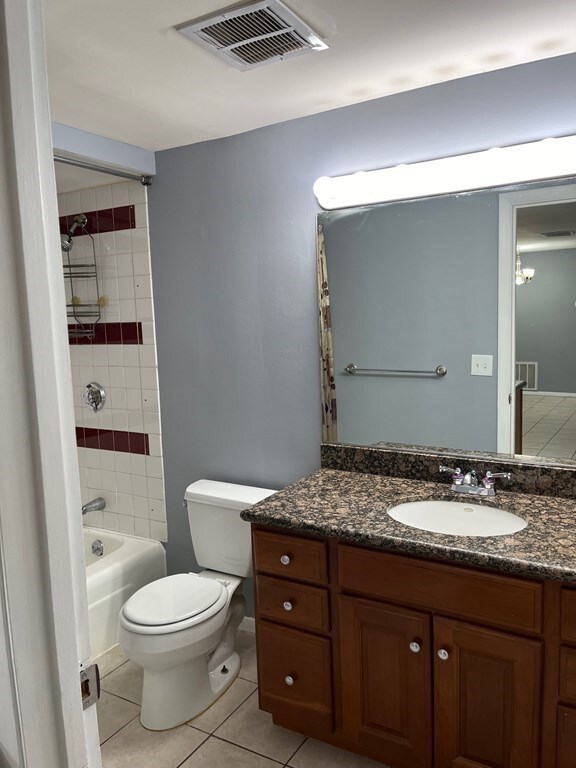 905 Locust St unit 2, Fall River, MA 02720 - photo 6