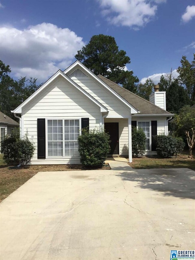 336 Camden Cove Cir, Calera, AL 35040 - photo 3