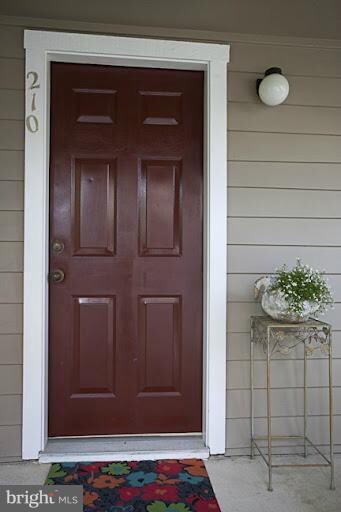 5818 Inman Park Cir unit 210, Rockville, MD 20852 - photo 4