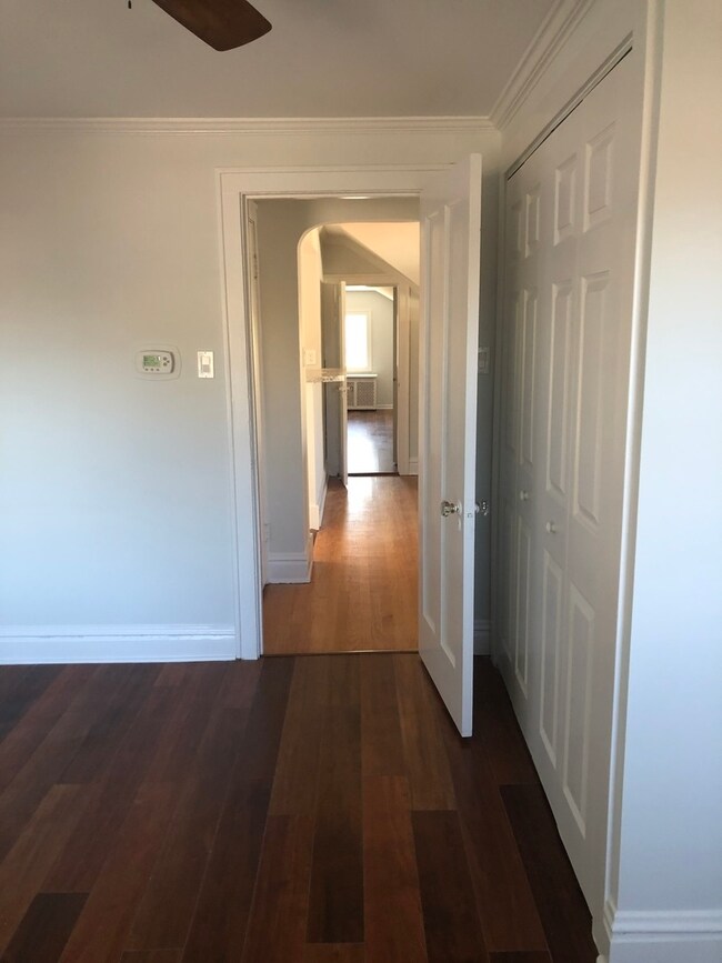 345 N Addison Ave unit 2, Elmhurst, IL 60126 - photo 6