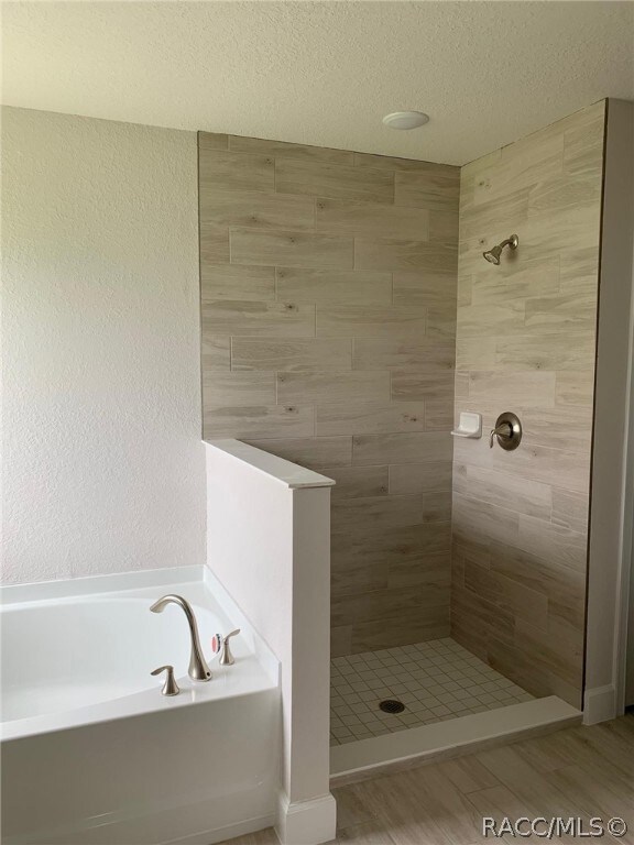 unlisted-address, Beverly Hills, FL 34465 - photo 6