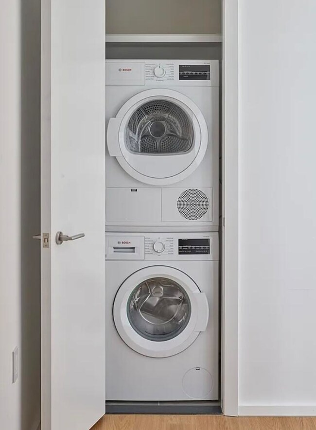 5 S 5th St unit 504, Brooklyn, NY 11249 - photo 6