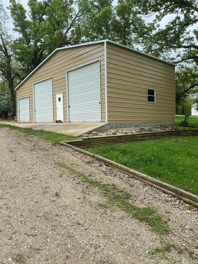 10300 Cottonwood Rd, Dixon, MO 65459 - photo 2