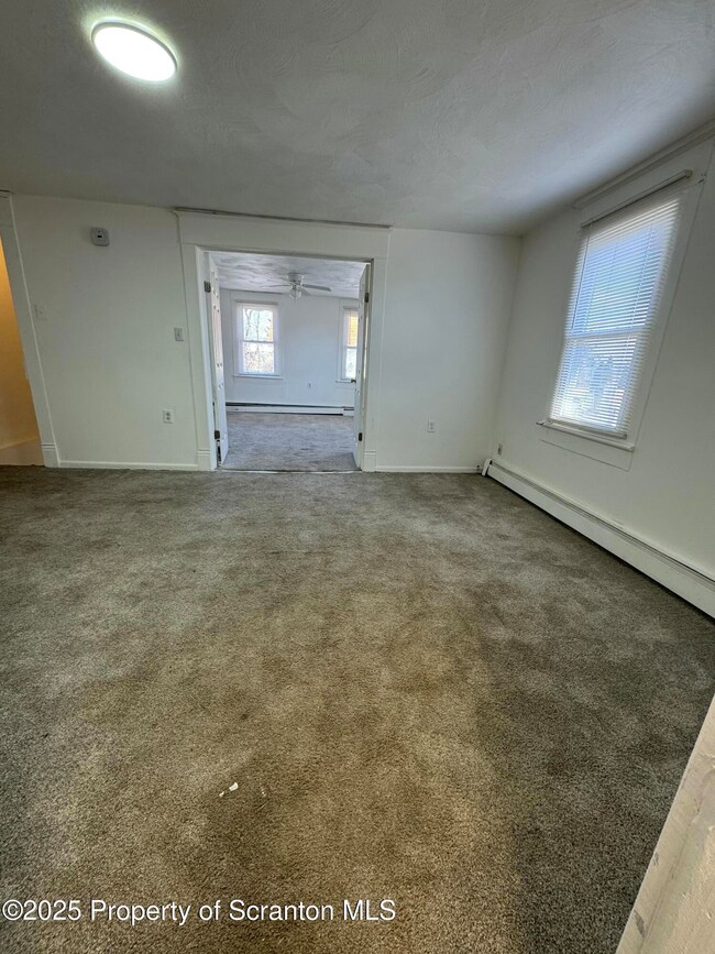 1135 Lloyd St unit 2nd floor, Scranton, PA 18508 - photo 7