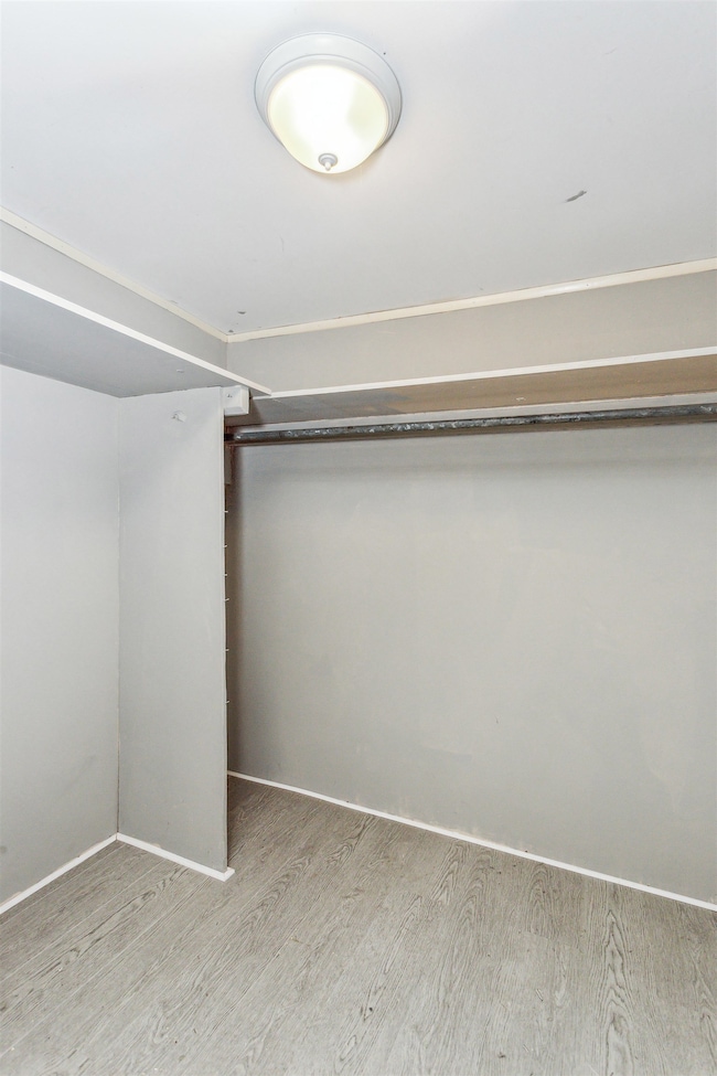 Walk In Closets