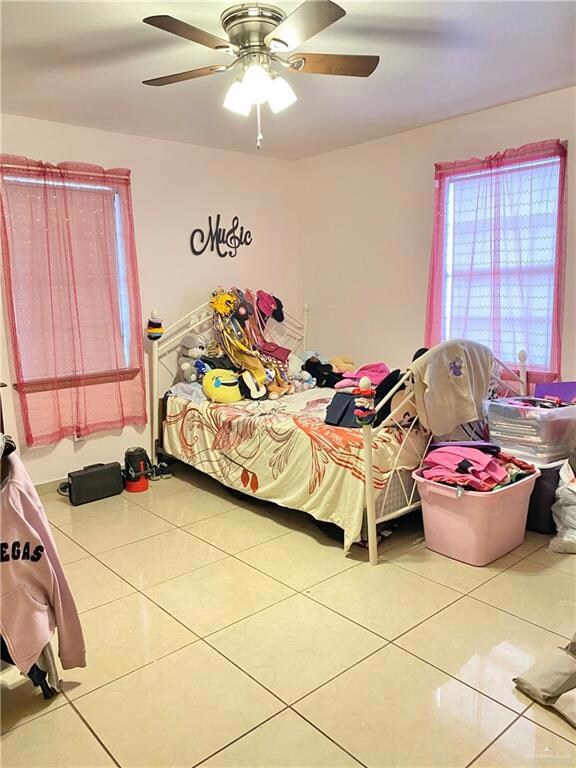 1519 Quitaca Dr, Edinburg, TX 78541 - photo 4