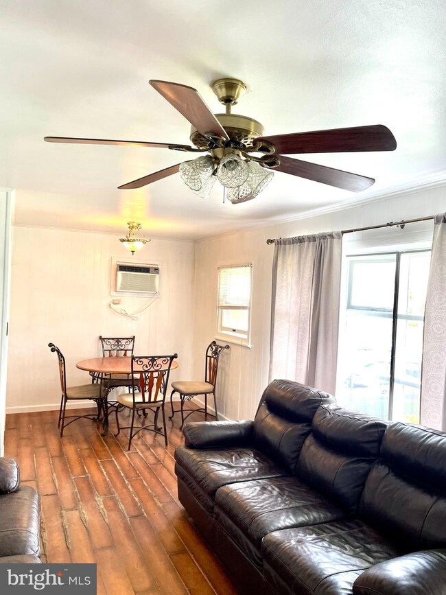 1505 Crestwood Rd, Bethlehem, PA 18018 - photo 4