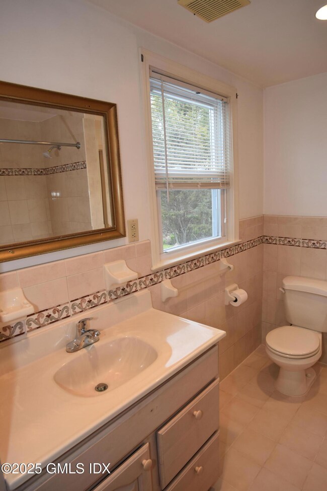 246 Davis Ave unit 2, Greenwich, CT 06830 - photo 7
