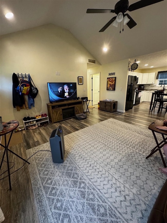 1209 Walkers Chapel Rd, Adolphus, KY 42120 - photo 2