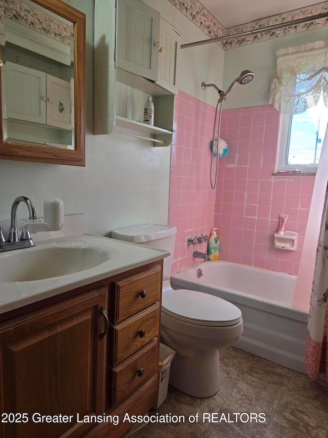 3813 Holly Ave, Flint, MI 48506 - photo 7