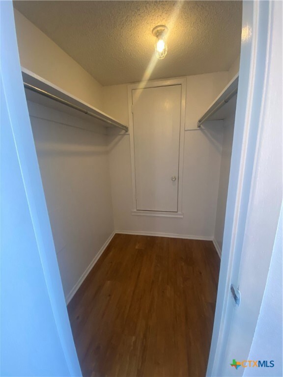 205 Craddock Ave unit D8, San Marcos, TX 78666 - photo 7