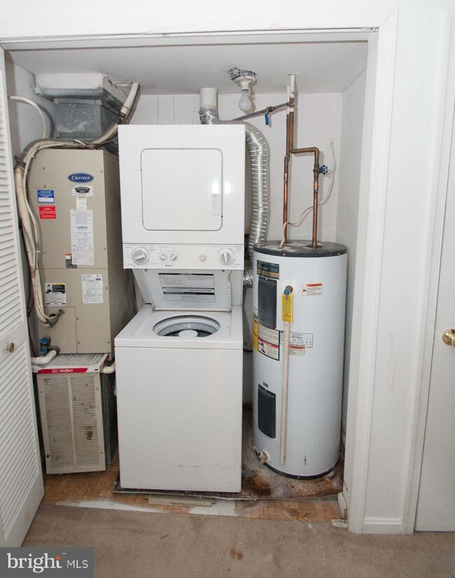 14120 Lauren Ln, Laurel, MD 20707 - photo 3