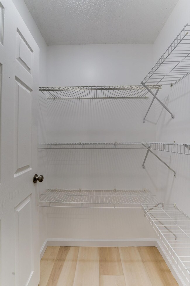 26 Cedar St unit 18B, Jersey City, NJ 07305 - photo 6