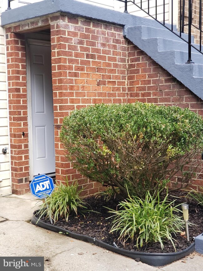 14115 Gullivers Trail, Bowie, MD 20720 - photo 3