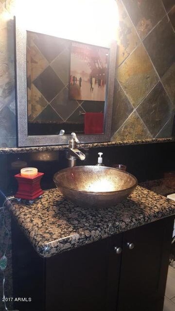 6514 N 52nd Dr, Glendale, AZ 85301 - photo 5