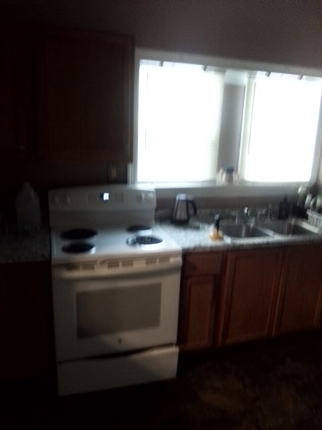 720 Mattingly St, Vicksburg, MS 39180 - photo 7