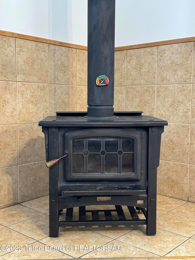 870 Eagles Rest Dr, Driggs, ID 83422 - photo 7