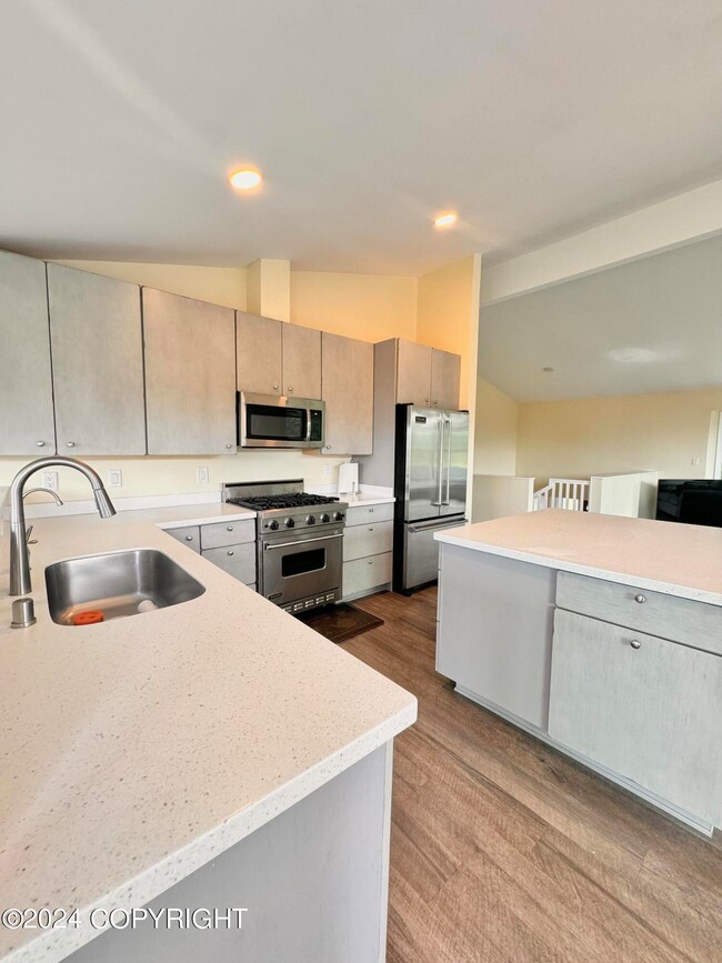 14050 Pickett St unit A, Anchorage, AK 99516 - photo 2