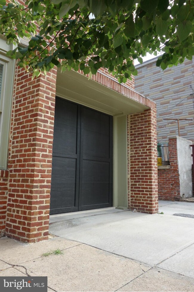 643 S Linwood Ave, Baltimore, MD 21224 - photo 3