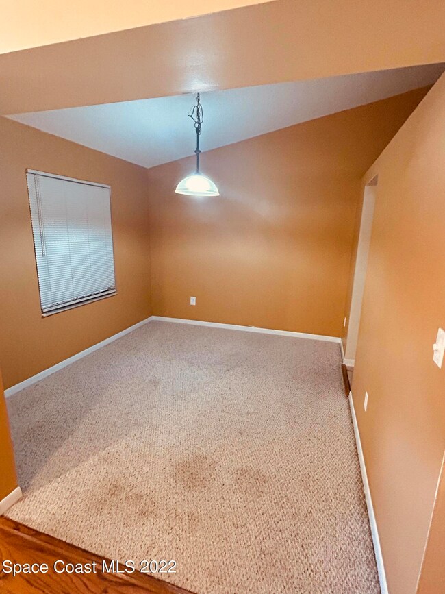 Formal dining room