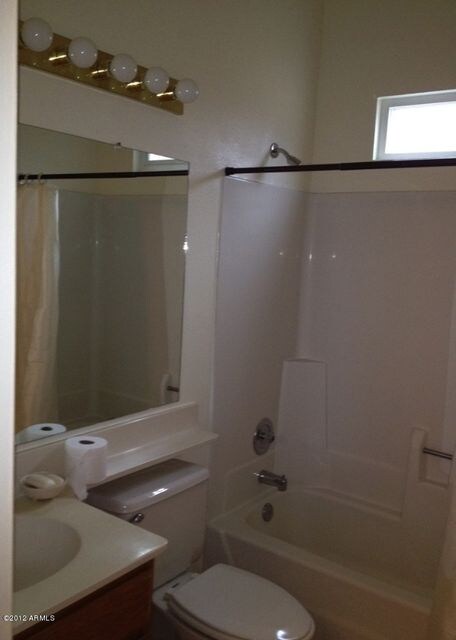 402 E Wickieup Ln, Phoenix, AZ 85024 - photo 7