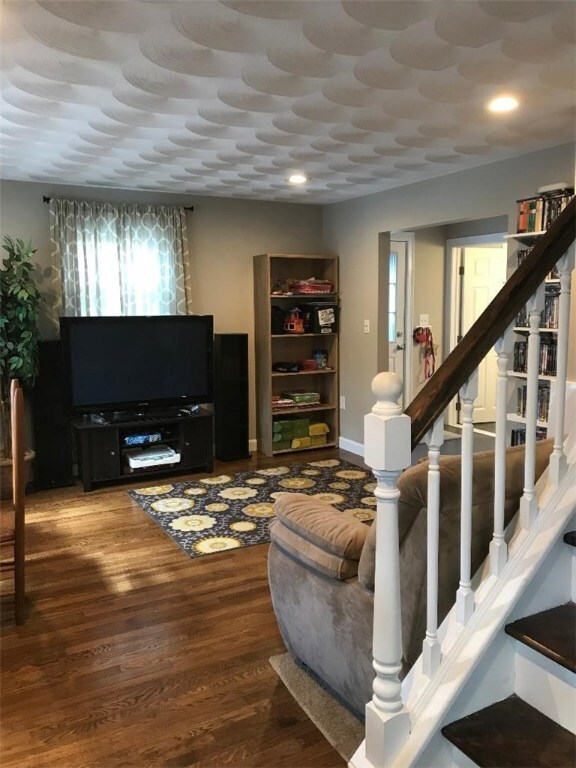 475 Rocky Hill Rd, North Scituate, RI 02857 - photo 7