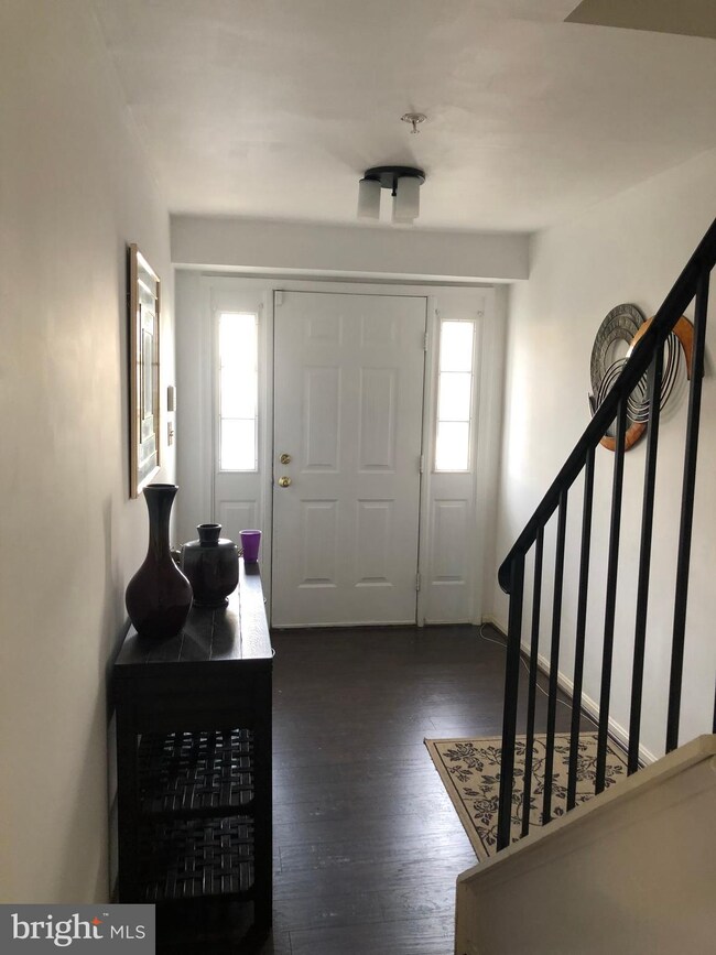 1318 Gabes Place, Hyattsville, MD 20785 - photo 3