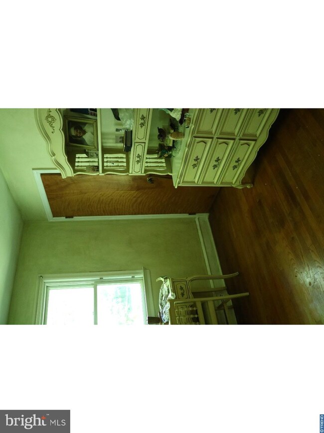 31 Walnut St, Clayton, NJ 08312 - photo 5