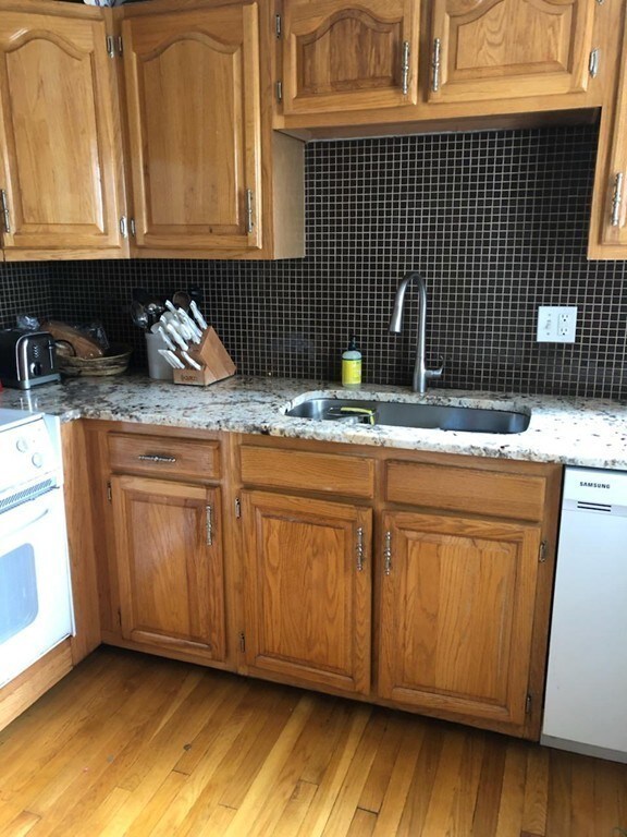 65 Emerson Gardens Rd unit 65, Lexington, MA 02420 - photo 4